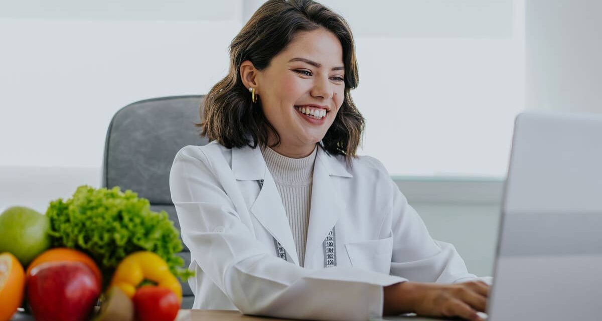 Un médecin énumère 5 erreurs alimentaires courantes qui sabotent vos objectifs de perte de poids