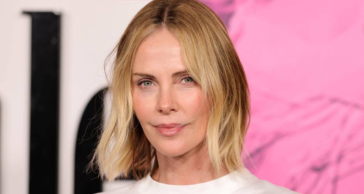 La routine santé stricte de Charlize Theron à 50 ans – y compris la sobriété et « 6 repas par jour »