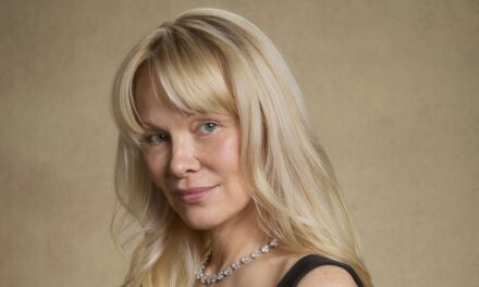 Pamela Anderson dévoile un grand changement inspiré par une maison de 7 acres au Canada