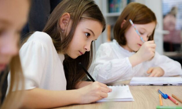 Le TDAH est-il vraiment en hausse ? Un neurologue pédiatrique révèle la vérité derrière la « montée en flèche » des cas