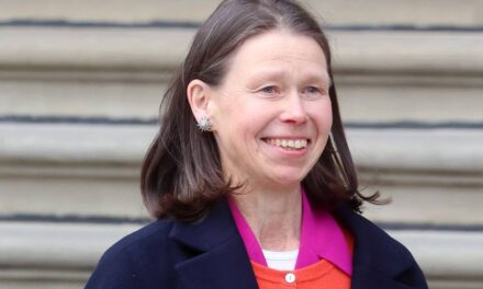 Lady Sarah Chatto est à nouveau sous les projecteurs pour soutenir son cousin préféré, le roi Charles.