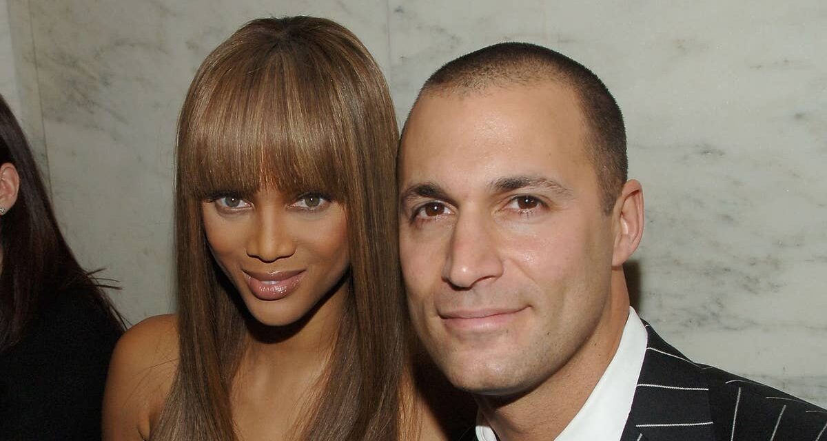 Nigel Barker révèle l&rsquo;état de sa relation avec Tyra Banks après le documentaire America&rsquo;s Next Top Model Netflix – exclusif