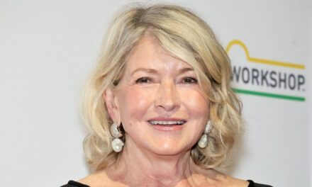 Martha Stewart avoue le secret inattendu pour rester si incroyablement jeune à 84 ans – exclusif
