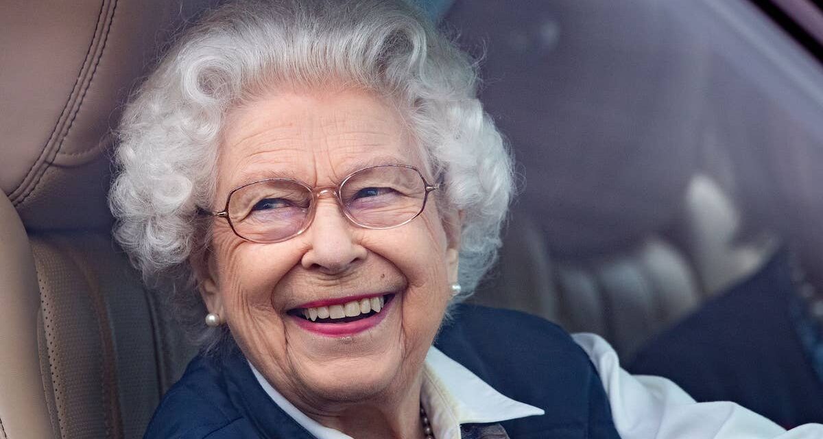 Le personnel de la reine Elizabeth, « modèle professionnel », craignait qu&rsquo;il ne « fasse tomber la monarchie »