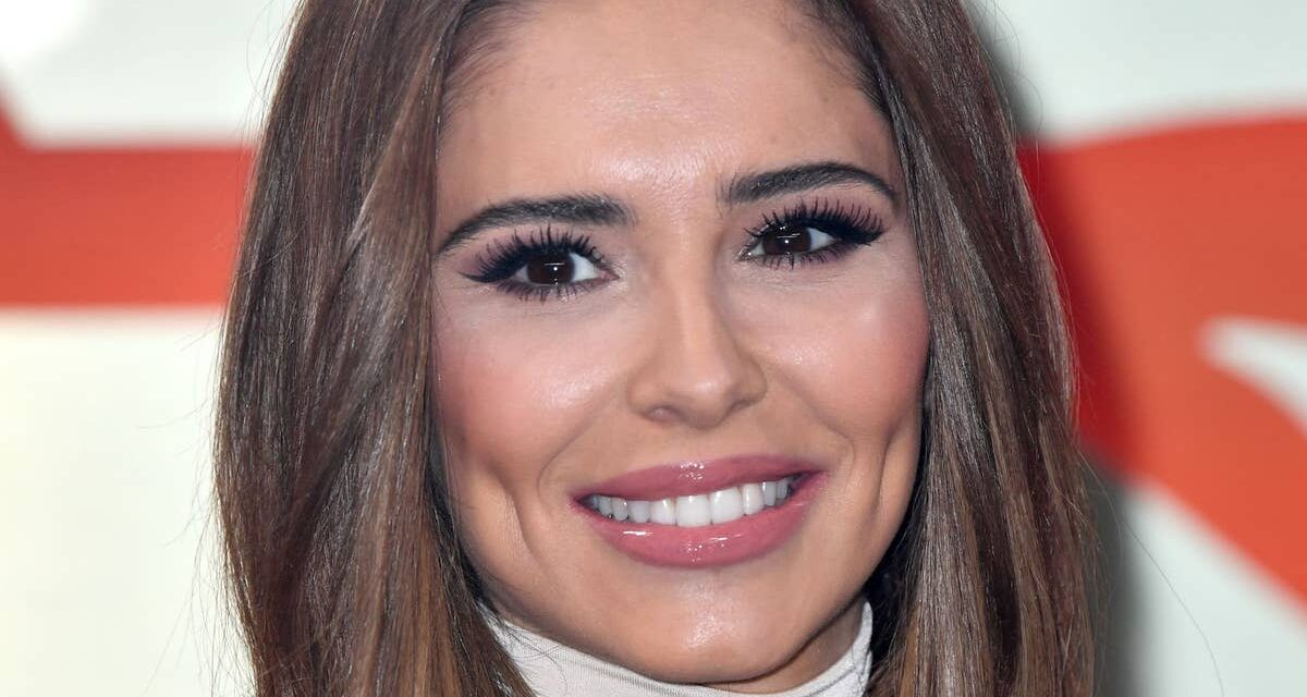 Bear, le fils rarement vu de Cheryl, 9 ans, est si grand sur de nouvelles photos de vacances secrètes