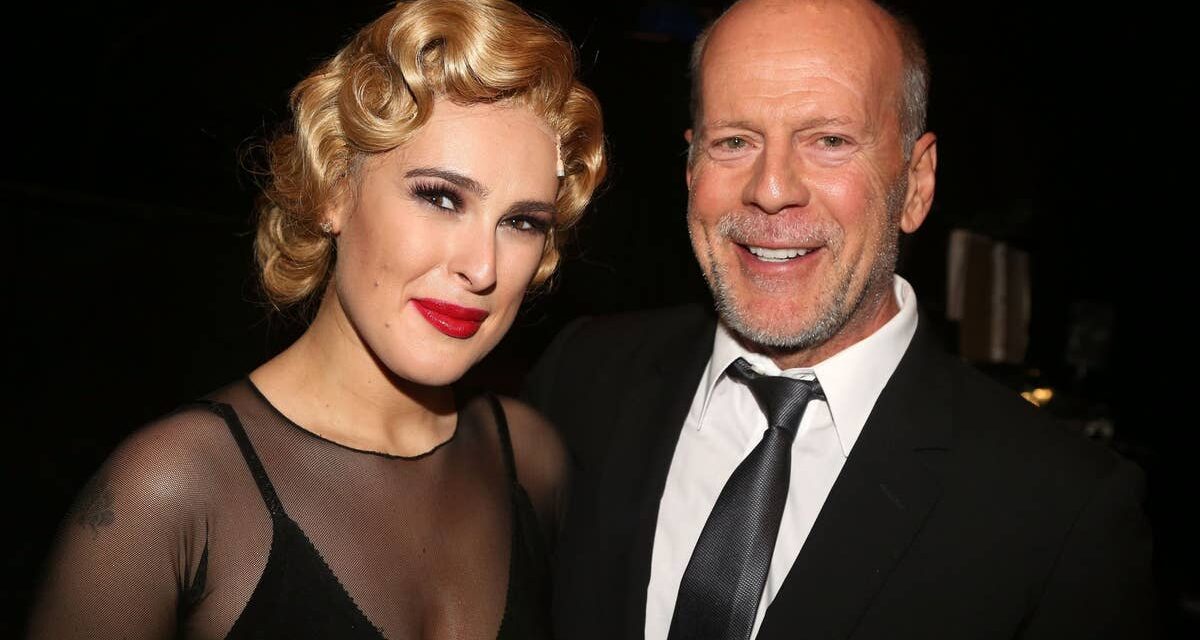 La fille de trois ans de Rumer Willis « ressemble à son grand-père » Bruce sur de nouvelles photos
