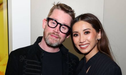 Dans la vie privée de Brenda Song et Macaulay Culkin avec leurs 2 enfants