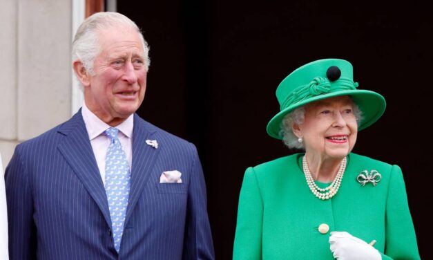 Le roi Charles assume un nouveau rôle pour honorer sa défunte mère