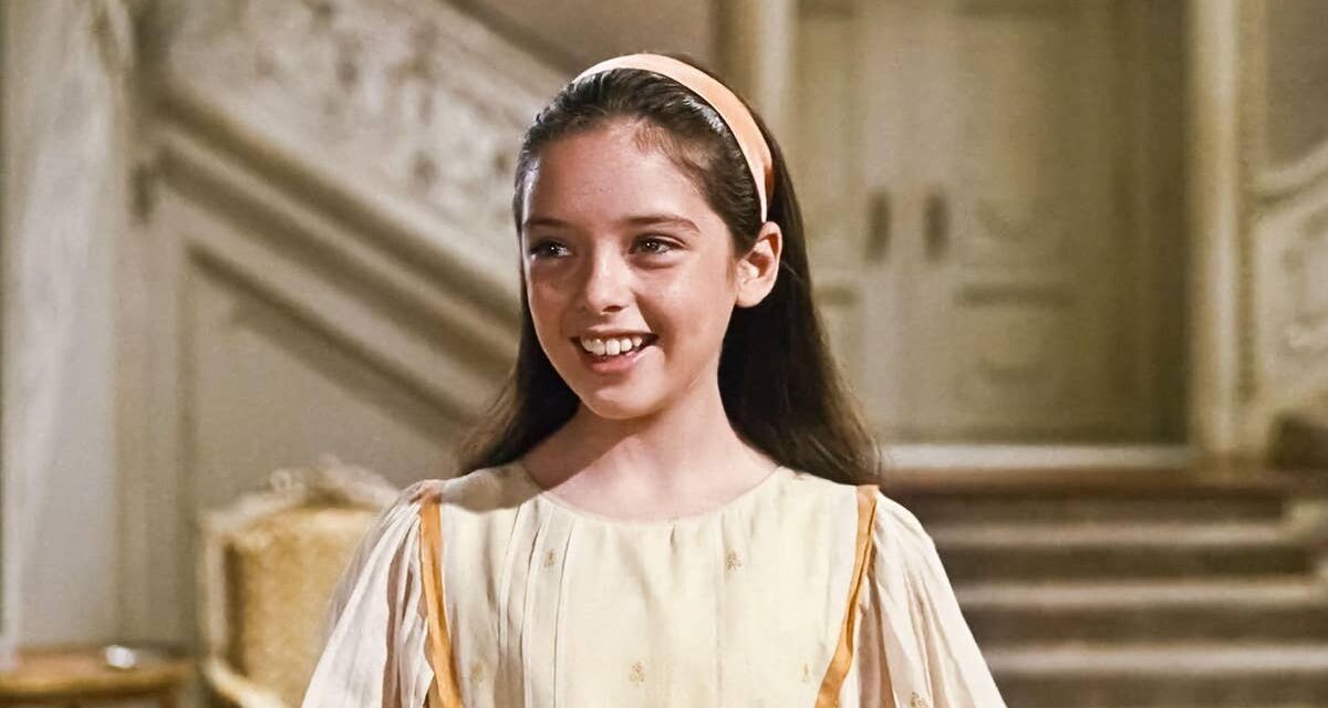 Rencontrez la célèbre sœur de la star de Sound of Music, Angela Cartwright, qui est une actrice nominée aux Emmy Awards