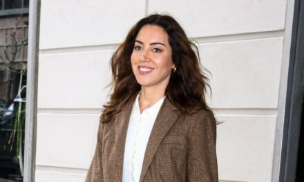 Aubrey Plaza s&rsquo;exprime sur une grossesse surprise « intéressante »