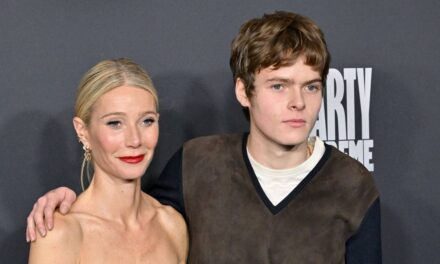 Gwyneth Paltrow appelle son fils Moses « la définition d&rsquo;un gentleman » alors qu&rsquo;elle célèbre son 20e anniversaire