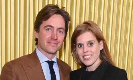 Pourquoi le mari de la princesse Béatrice, Edoardo Mapelli Mozzi, n&rsquo;a aucun droit sur la villa familiale de 2,5 millions de livres sterling