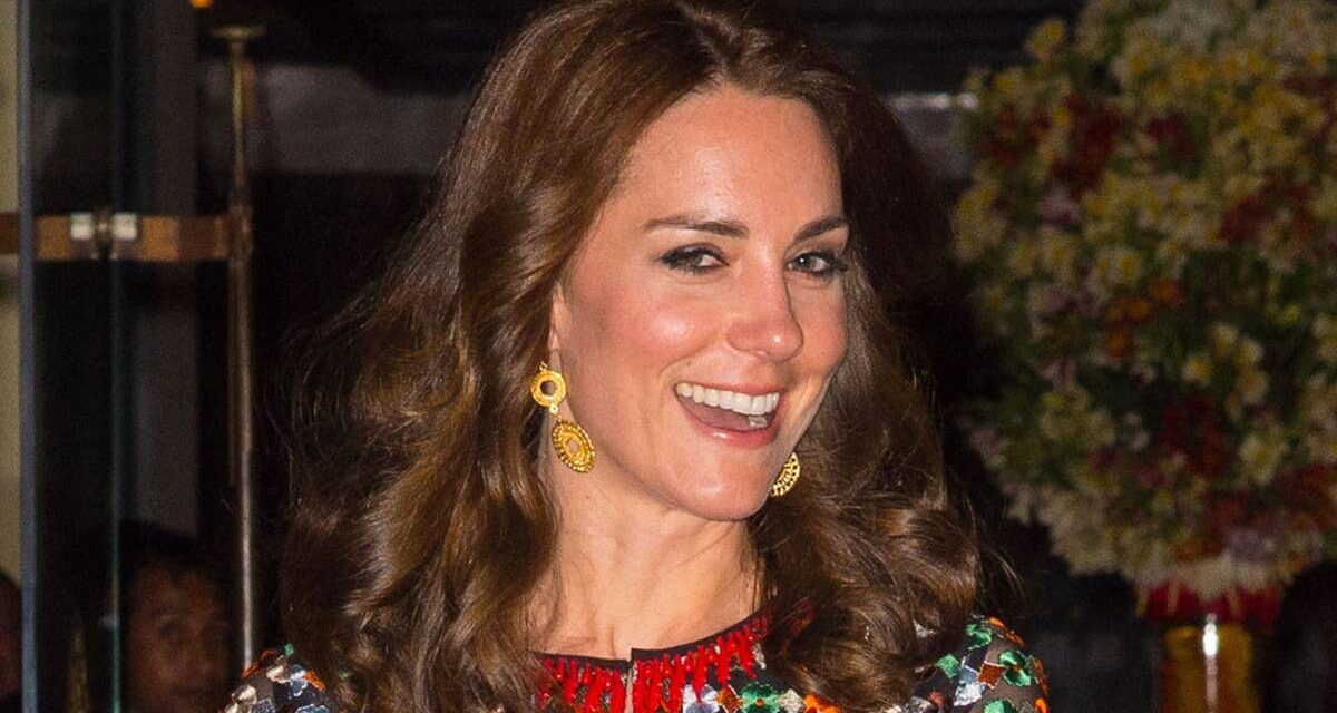 La robe en maille de Kate Middleton avec des « fentes latérales » était sa robe la plus peu royale à ce jour