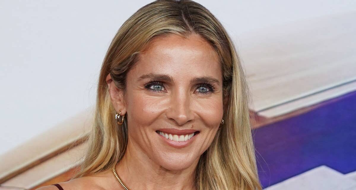 Elsa Pataky met en valeur son physique chamois dans une mini-robe argentée ultra moulante