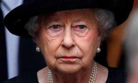 La perte déchirante de la reine Elizabeth II qu&rsquo;elle a cachée pendant 70 ans de règne – exclusif