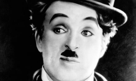 Rencontrez la petite-fille incroyablement célèbre de Charlie Chaplin – une actrice primée qui a joué dans Game of Thrones