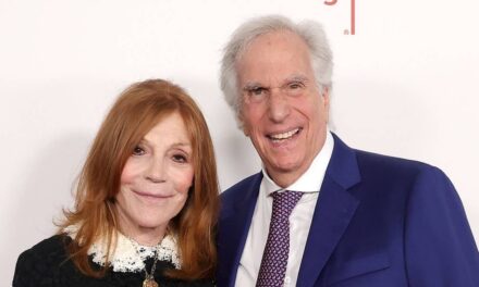 Rencontrez l&rsquo;épouse de longue date d&rsquo;Henry Winkler et leurs deux enfants, dont son fils qui l&rsquo;a suivi à Hollywood