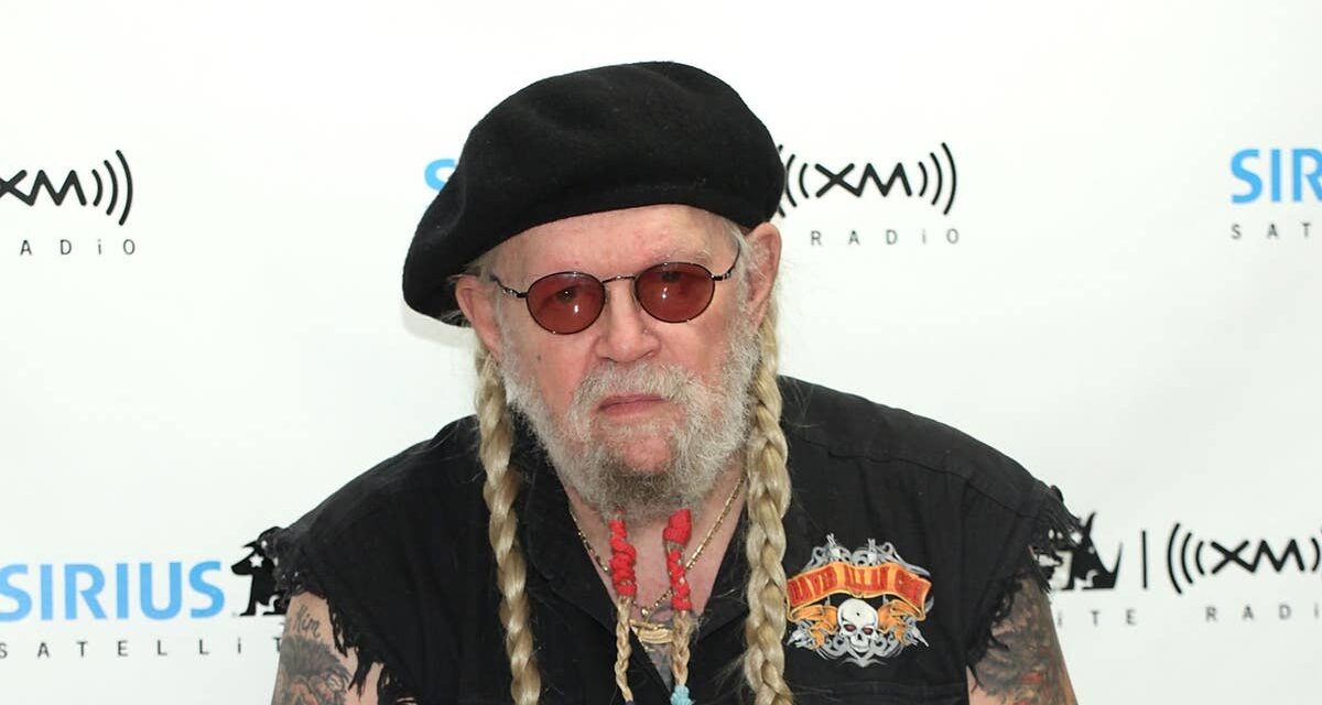 Le chanteur country David Allan Coe est décédé à 86 ans – sa femme Kimberly partage un hommage déchirant