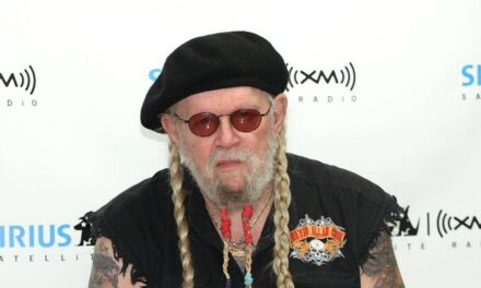 Le chanteur country David Allan Coe est décédé à 86 ans – sa femme Kimberly partage un hommage déchirant