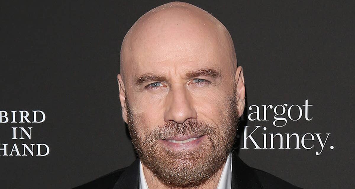 Regardez Ben, le fils intrépide de John Travolta, 15 ans, étourdir les fans avec une vidéo casse-cou