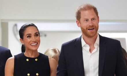 Meghan Markle et le prince Harry lors du deuxième jour de leur tournée en Australie – voir les meilleures photos
