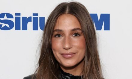 Amanda Batula de Summer House s&rsquo;exprime pour la première fois depuis une relation controversée