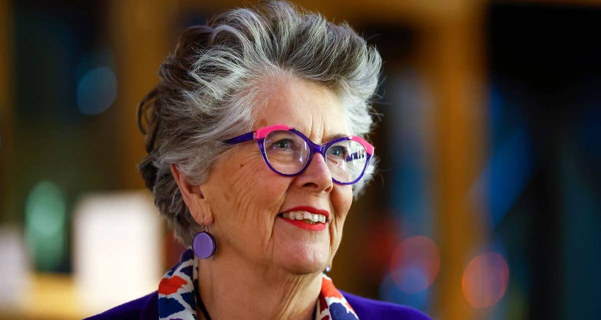 La ferme convertie de Prue Leith dans la région « terrible » des Cotswolds – avant que des voisins « chics » ne descendent