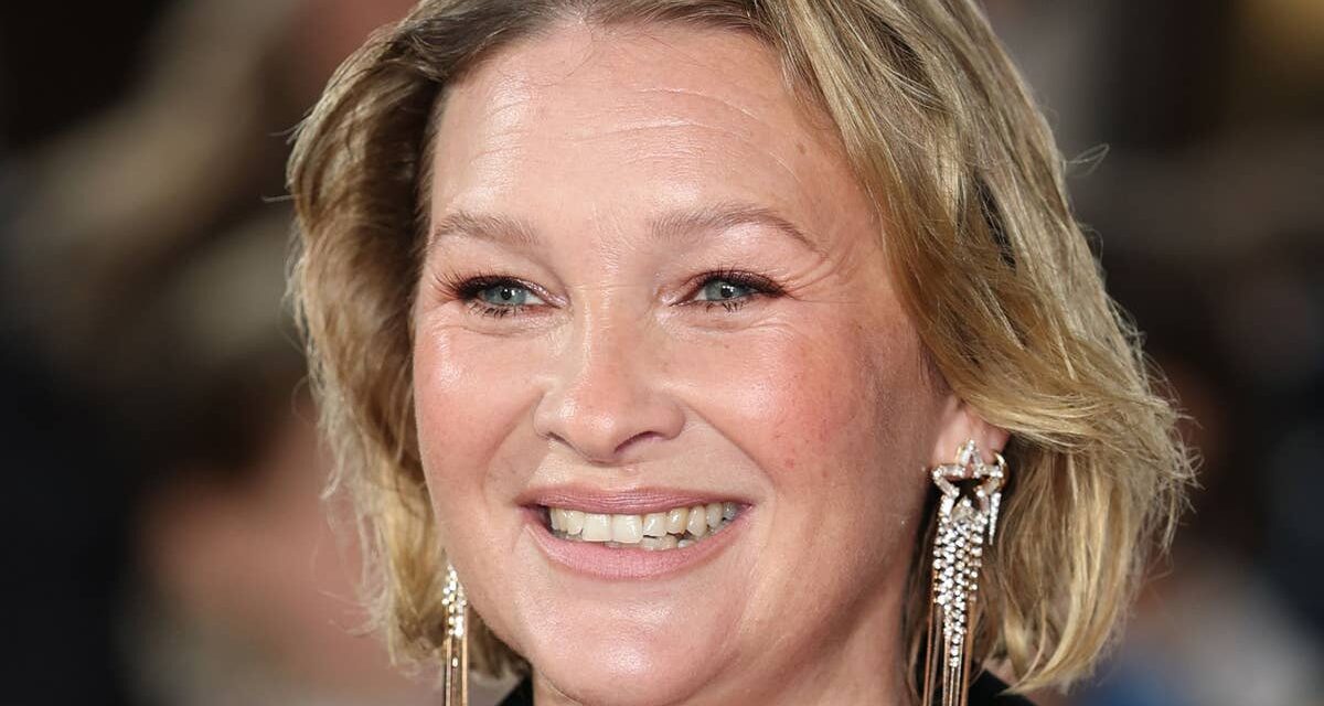 Le changement radical de « mentalité » de Joanna Page à 49 ans qui l&rsquo;a aidée à abandonner deux tailles de robe