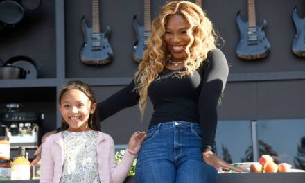 La fille de Serena Williams est si grande sur les nouvelles photos de famille