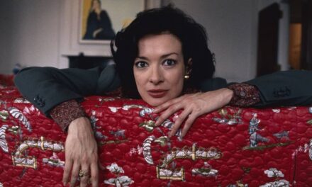 Rencontrez les deux enfants de feu Dixie Carter – dont la fille de l&rsquo;actrice qui a joué aux côtés de Sarah Jessica Parker