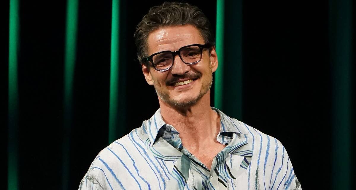 Pedro Pascal semble méconnaissable sur le tournage d&rsquo;un nouveau film au Mexique
