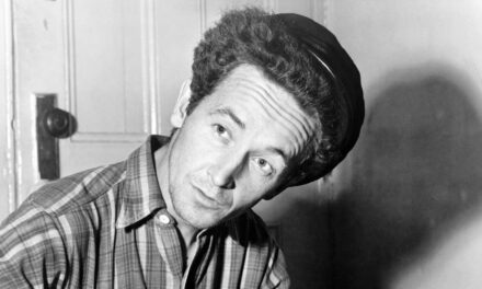 Rencontrez les huit enfants du regretté chanteur Woody Guthrie, dont deux sont eux-mêmes des musiciens célèbres