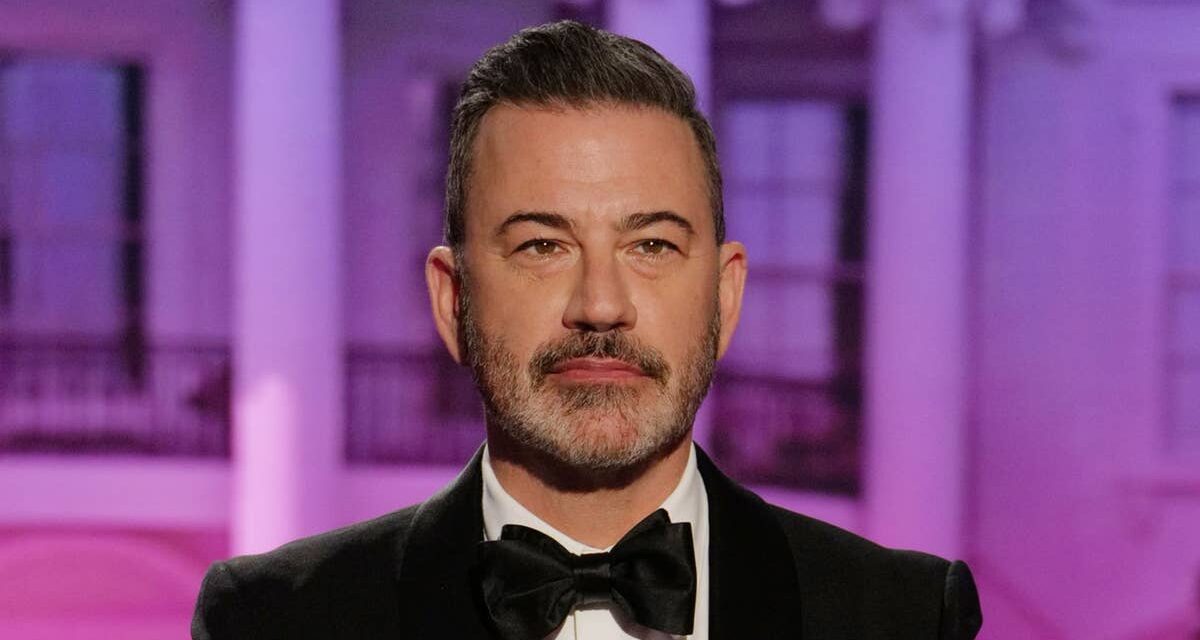 Jimmy Kimmel s&rsquo;en tient à la blague controversée de la « veuve » de Melania après que les Trump ont demandé son licenciement