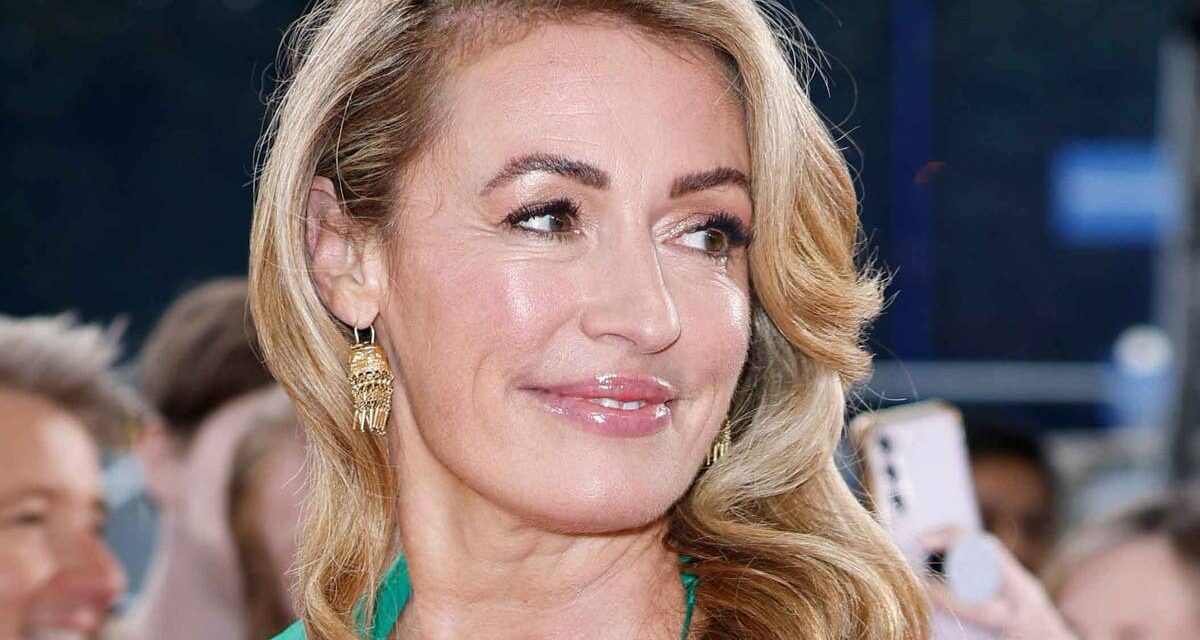 La dernière tenue This Morning de Cat Deeley a une touche secrète – et c&rsquo;est le look le plus chic