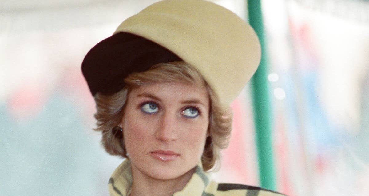 7 fois la princesse Diana a enfreint le protocole royal – y compris un moment emblématique dont les gens se souviennent encore aujourd&rsquo;hui