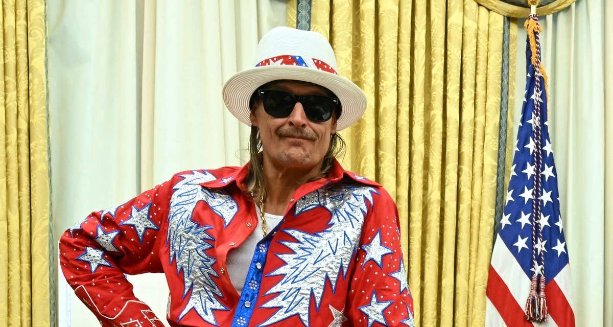 À l&rsquo;intérieur de la réplique de la maison Blanche de Kid Rock, qui a coûté plusieurs millions de dollars, avec une salle de bains plaquée or