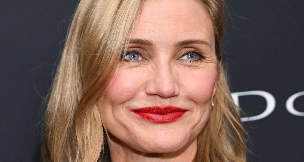Cameron Diaz éblouit dans une jupe ornée de sequins pour sa dernière apparition