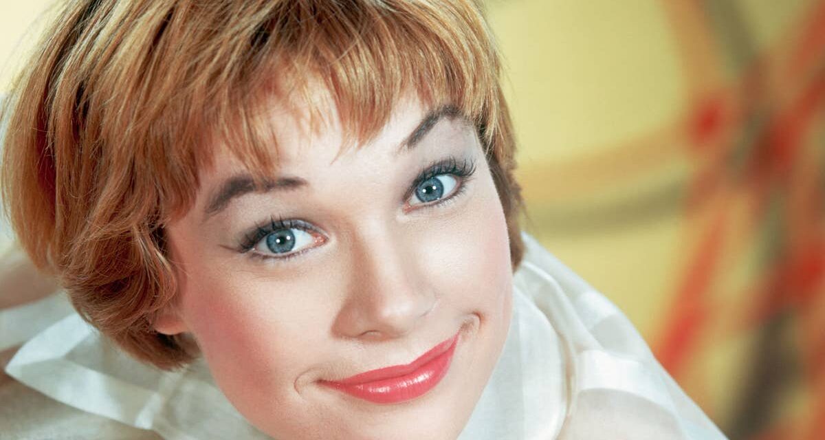 La star ensorcelée sort pour une sortie ultra-rare quelques jours avant son 92e anniversaire