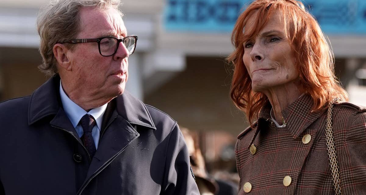 Je suis le mariage « dur » de la star Harry Redknapp avec sa femme Sandra, vivant en « arrière-plan »