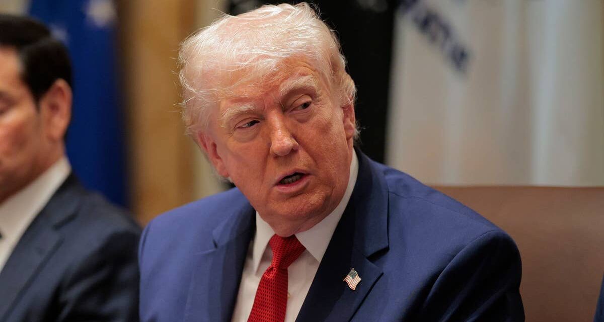 Donald Trump brise le silence sur les affirmations de Melania sur Epstein : « Je ne savais pas »