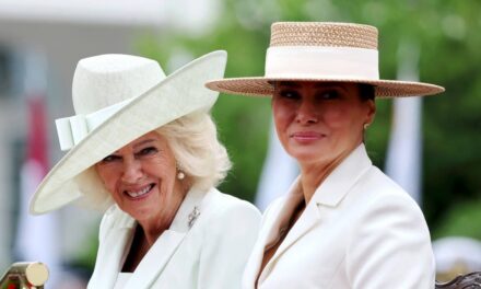 La Première Dame Melania Trump et la Reine Camilla font équipe et se familiarisent avec la technologie à la Maison Blanche