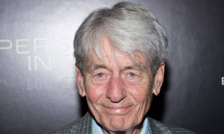 La star de Batman, John Nolan, est mort à 87 ans