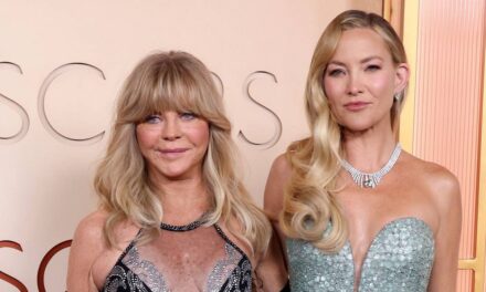 Kate Hudson fait allusion à un futur projet avec sa maman Goldie Hawn : « J&rsquo;y pense tout le temps »