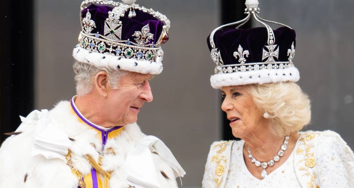 La « célèbre » chambre du roi Charles au palais de Buckingham – avec des éléments volés au « palais des plaisirs »