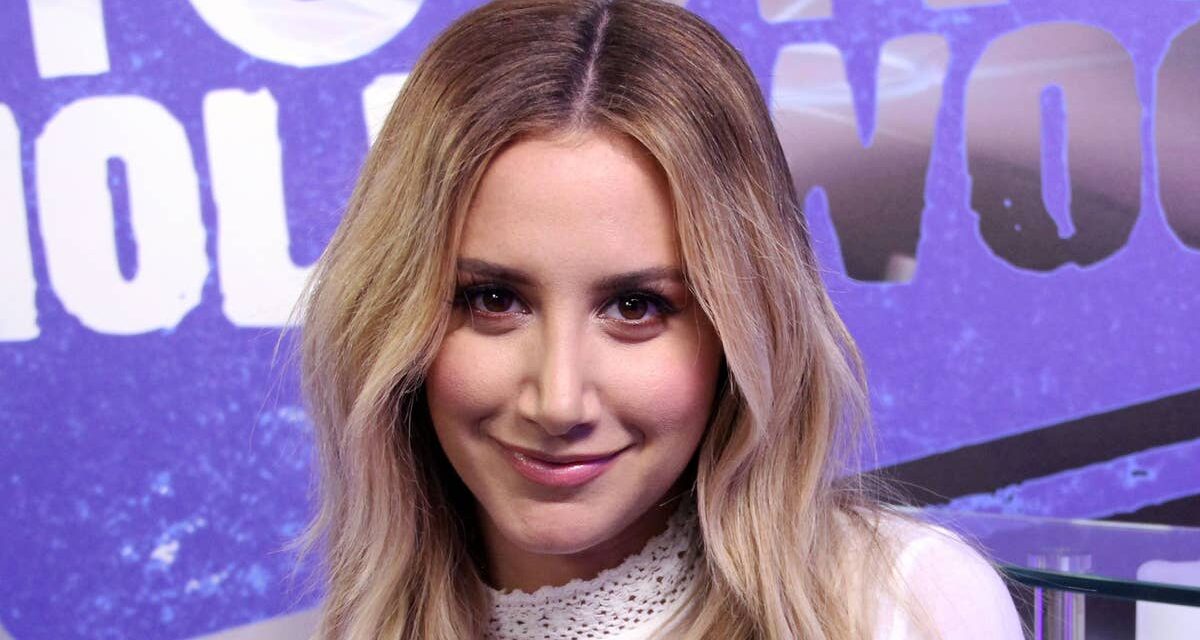Ashley Tisdale brille en bikini 19 mois après l&rsquo;accouchement : « Pas de raccourcis »