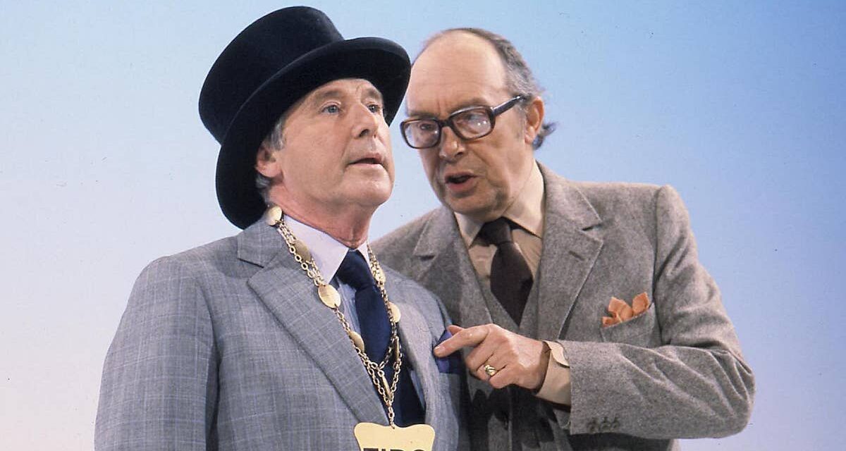 Les vrais noms des comédiens des années 70, Eric Morecambe et Ernie Wise, révélés