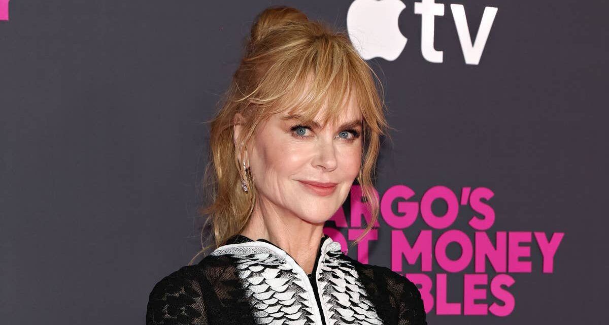 Nicole Kidman plaide fortement en faveur d&rsquo;une frange « à plumes » à 58 ans