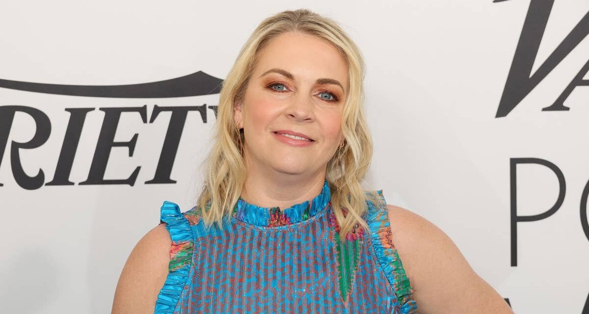 Melissa Joan Hart d&rsquo;hier et d&rsquo;aujourd&rsquo;hui : voyez sa transformation en photos alors qu&rsquo;elle fête ses 50 ans&rsquo;