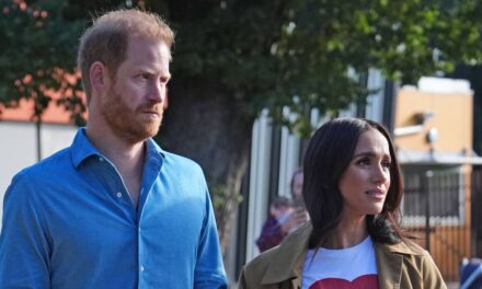 Le prince Harry et Meghan Markle font un premier arrêt émouvant lors du dernier jour de leur tournée en Australie – voir photos