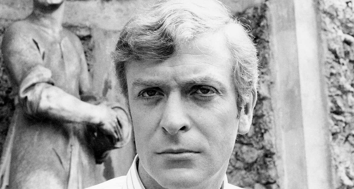 Rencontrez le célèbre frère acteur de Michael Caine – qui était sa co-star de The Italian Job